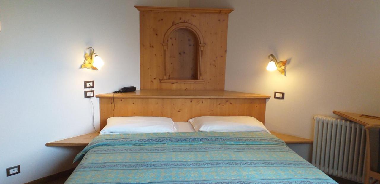 Hotel Villa Fosine 핀졸로 외부 사진
